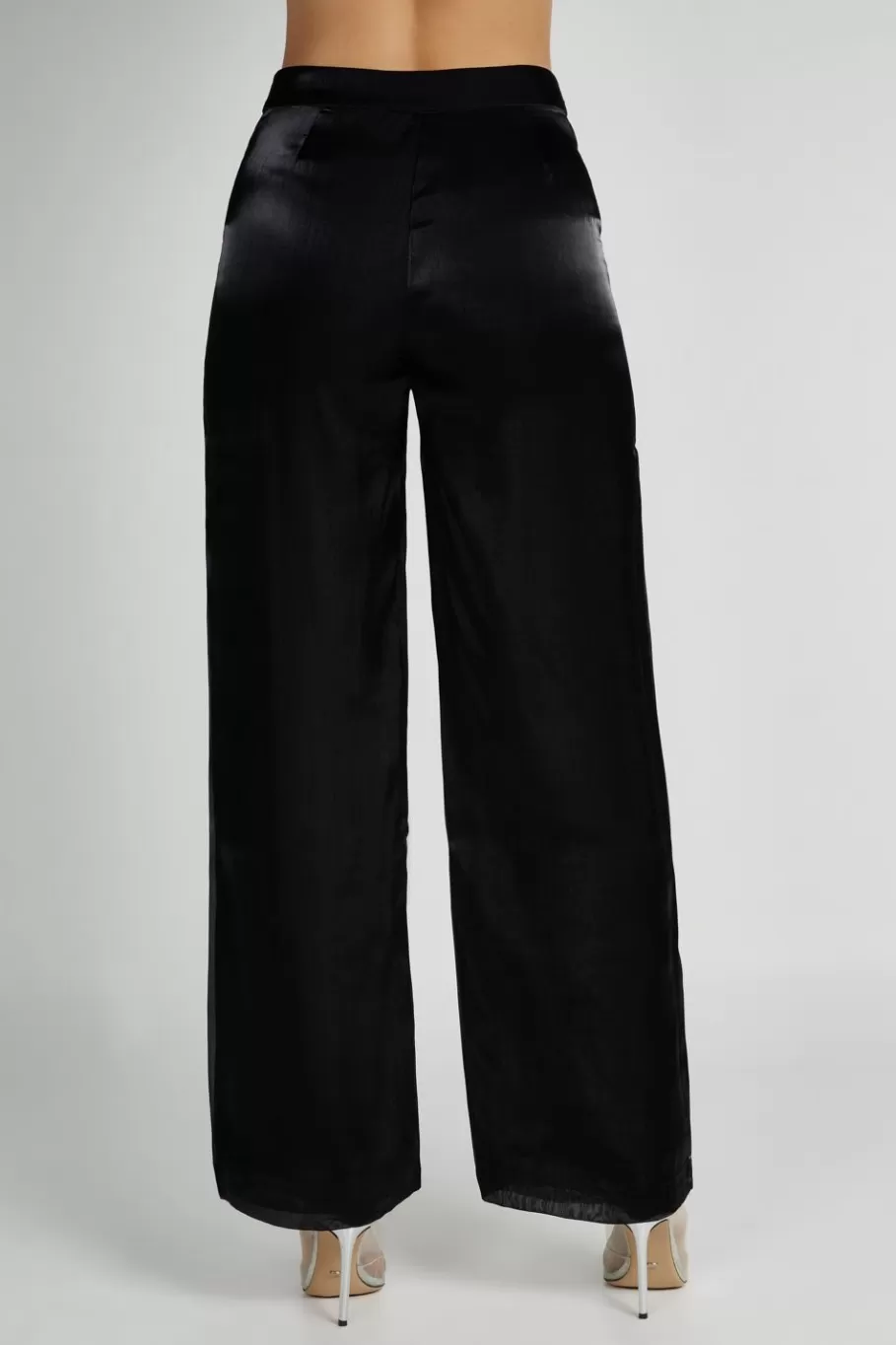 Store Kinsley Women Pants